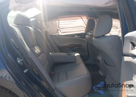 2011 Honda Accord 2.4 Ex-L from USA, damaged, VIN 1HGCP2F81BA085673